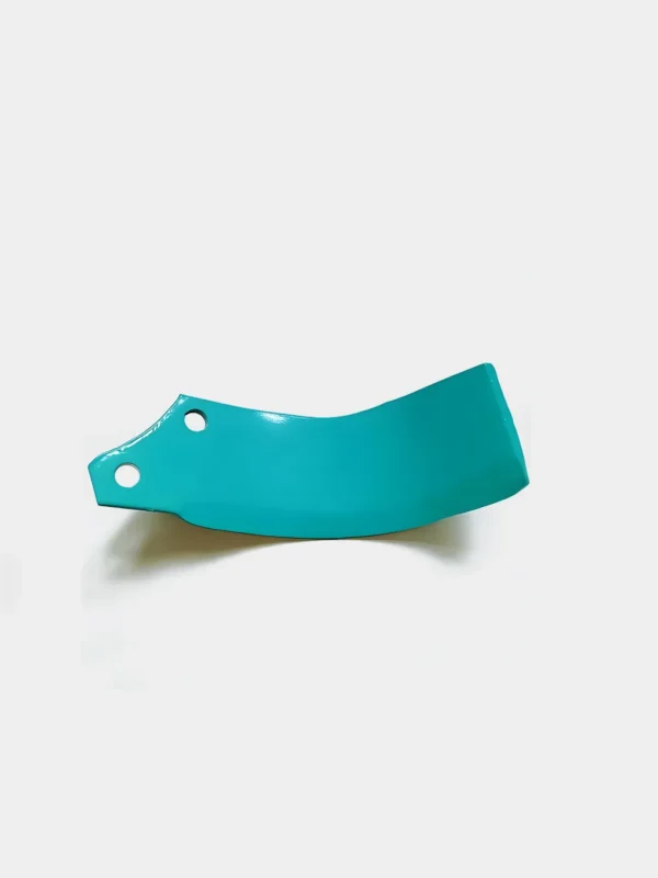 Rotary tiller blade