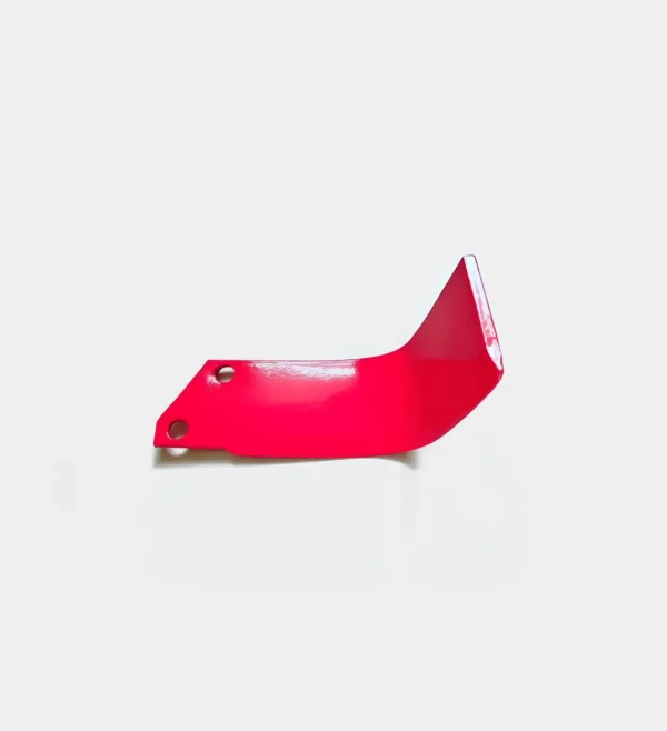 Rotary tiller blade