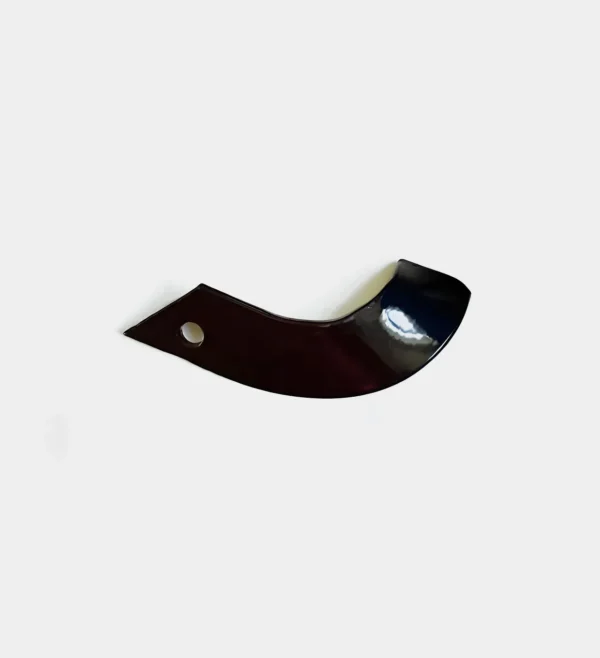 Rotary tiller blade