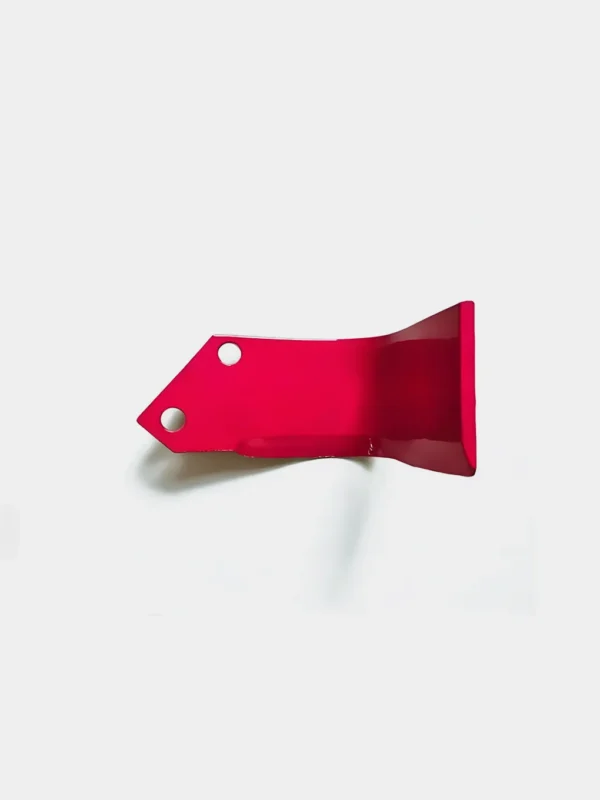 Rotary tiller blade