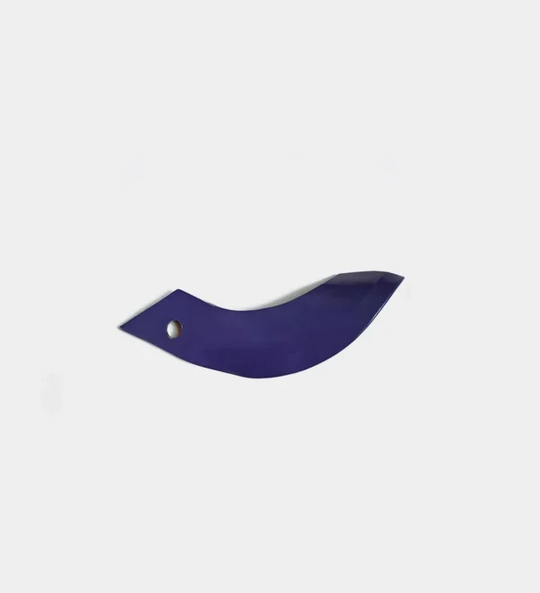Rotary tiller blade