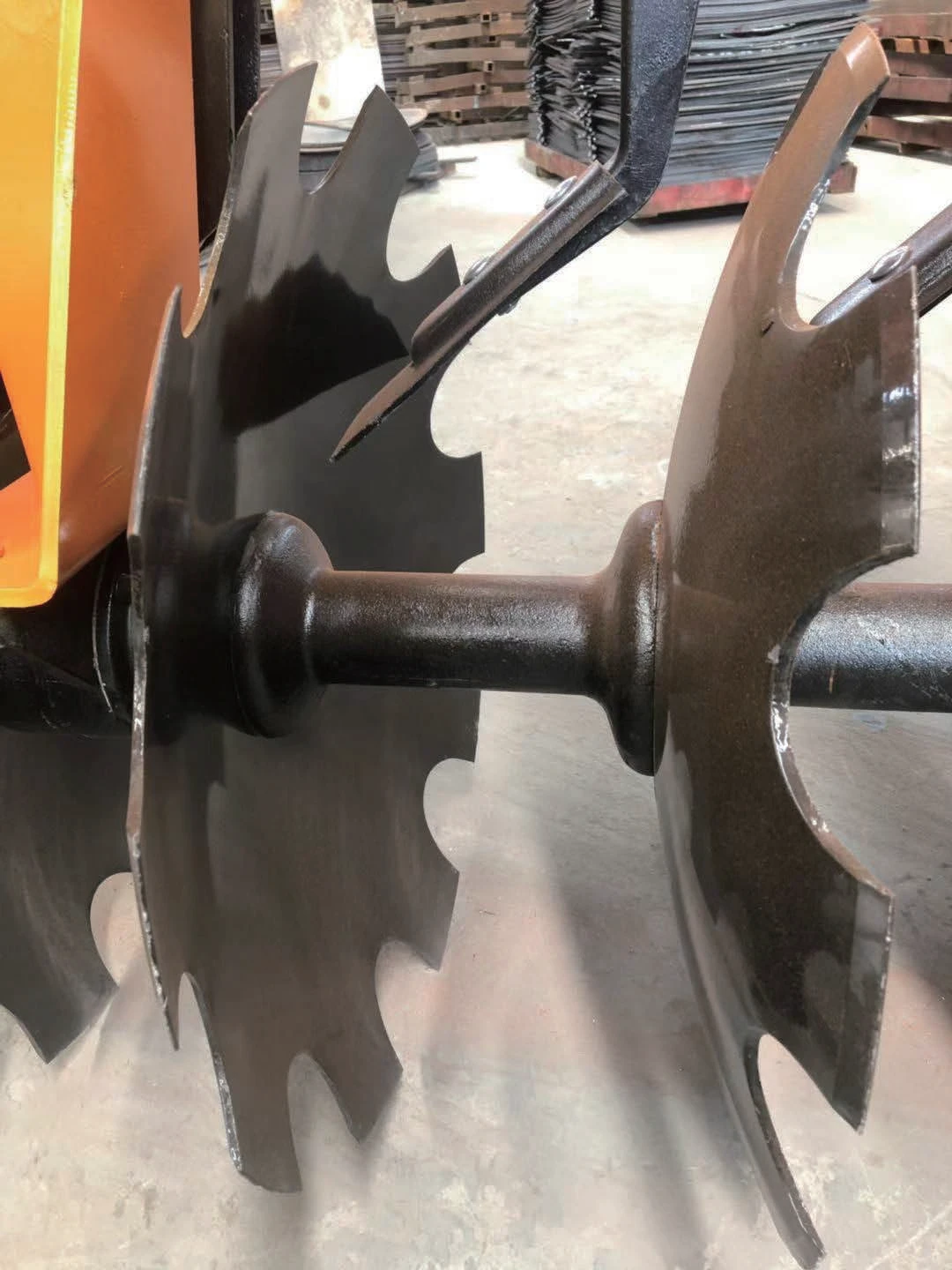 offset heavy harrow